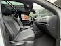 Volkswagen T-Roc 1.5 TSI AUT. *!* 3x R-LINE *!* PANODAK/ BEATS/ VIRTUAL/ 19 INCH/ CARPLAY *!*