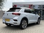Volkswagen T-Roc 1.5 TSI AUT. *!* 3x R-LINE *!* PANODAK/ BEATS/ VIRTUAL/ 19 INCH/ CARPLAY *!*