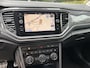 Volkswagen T-Roc 1.5 TSI 150pk Automaat Navi, ACC, 18" LMV, Trekhaak afn.