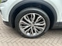Volkswagen T-Roc 1.5 TSI 150pk Automaat Navi, ACC, 18" LMV, Trekhaak afn.