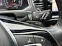 Volkswagen T-Roc 1.5 TSI 150pk Automaat Navi, ACC, 18" LMV, Trekhaak afn.