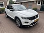 Volkswagen T-Roc 1.5 TSI 150pk Automaat Navi, ACC, 18" LMV, Trekhaak afn.