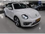 Volkswagen Beetle Cabriolet 1.2 TSI Sound Automaat Fender App connect Camera Stoelverwarming Xenon Led Airco-ecc Navigatie Boekjes aanwezig Windscherm 18 inch Twister velgen