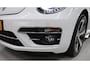 Volkswagen Beetle Cabriolet 1.2 TSI Sound Automaat Fender App connect Camera Stoelverwarming Xenon Led Airco-ecc Navigatie Boekjes aanwezig Windscherm 18 inch Twister velgen