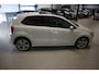Volkswagen Polo 1.2 TSI R-LINE Edit / PANO / CLIMA / XENON / VOL ! ! !