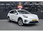 Kia Niro EV E-Niro ExecutiveLine 64 kWh | 100% SOH | LEDER | CAMERA | JBL | STOELVERWARMING/VENTILATIE |