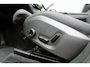 Volvo XC60 T6 Plug-in hybrid AWD Ultra Dark | Luchtvering | Panoramadak | Trekhaak | Verwarmbare voorstoelen en stuurwiel | Verwarmde achterbank | Head-up display | 360 graden camera | Premium audio by Harman Kardon | Adaptieve cruise control & pilot assist | Volledig elektrisch verstelbare stoelen met geheugen