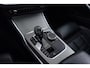 BMW 3-Serie Touring 320i High Executive M-Sport | Trekhaak | Panoramadak | CarPlay | Leer | Sportstoelen | Stoelverwarming |