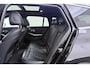 BMW 3-Serie Touring 320i High Executive M-Sport | Trekhaak | Panoramadak | CarPlay | Leer | Sportstoelen | Stoelverwarming |