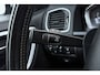 Volvo V60 2.0 T4 Business Sport R-Design | Trekhaak | Schuif-/Kanteldak | Org NL | Leer | Sportstoelen | Camera | Stoelverwarming