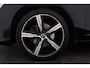 Volvo V60 2.0 T4 Business Sport R-Design | Trekhaak | Schuif-/Kanteldak | Org NL | Leer | Sportstoelen | Camera | Stoelverwarming