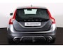 Volvo V60 T3 R-Design - Cruise control - Parkeersensoren achter - Navigatie - Trekhaak - 18' LMV