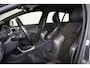 Volvo V60 T3 R-Design - Cruise control - Parkeersensoren achter - Navigatie - Trekhaak - 18' LMV