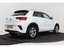 Volkswagen T-Roc 1.5 TSI R-Line | Trekhaak | Panoramadak | Digital Cockpit | CarPlay | Camera | Stoelverwarming |