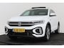 Volkswagen T-Roc 1.5 TSI R-Line | Trekhaak | Panoramadak | Digital Cockpit | CarPlay | Camera | Stoelverwarming |