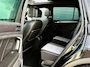 Volkswagen Tiguan 1.5 TSI ACT 150pk DSG Highline Business R | Panoramadak | Trekhaak | Navigatie