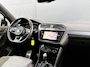 Volkswagen Tiguan 1.5 TSI ACT 150pk DSG Highline Business R | Panoramadak | Trekhaak | Navigatie
