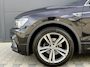 Volkswagen Tiguan 1.5 TSI ACT 150pk DSG Highline Business R | Panoramadak | Trekhaak | Navigatie
