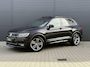 Volkswagen Tiguan 1.5 TSI ACT 150pk DSG Highline Business R | Panoramadak | Trekhaak | Navigatie