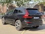 Volvo XC60 2.0 T8 Plug-in hybrid AWD Plus Dark VAN: 52.900,- VOOR: 50.877,-,- UW HERFSTVOORDEEL: 2.023,-| LUCHTVERING| PANO| HARMAN KARDON| MEMORY STOELEN| ACHTERBANK VERWARMD| HUD| 360 CAMERA| RECENT ONDERHOUD GEHAD BIJ VOLVO DEALER\ FABRIEKSGARANTIE|