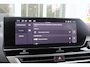Citroën C4 1.2 Hybrid 145PK AUTOMAAT MAX | PANORAMA SCHUIF/KANTEL DAK | PACK TECHNO: (DRAADLOZE TELEFOONLADER, CAMERA VOOR + ACHTER, DRIVE ASSIST 2, ADAPTIVE CRUISE CONTROL MET STOP & GO, MISTLAMPEN VOOR) | VERWARMBARE VOORRUIT EN STUURWIEL | 18" LICHTMETALEN VELGEN "AMBER BLACK" | AMBIANCE ALCANTARA GREY BEKLEDING: (ELEKTRISCHE STOELVERSTELLING BESTUURDERSSTOEL, IN HOOGTE VERSTELBARE PASSAGIERSSTOEL, ELEKTRISCHE LENDESTEUN VERSTELLING OP VOORSTOELEN, MULTIPOINT MASSAGEFUNCTIE OP VOORSTOELEN) | ECLIPSE BLUE METALLIC | DODEHOE DETECTIE | AUTOMATISCH GROOTLICHT | KEYLESS ENTRY/START | VERKEERSBORDEN HERKENNING | PARKEERSENSOREN VOOR + ACHTER | EXTRA GETINTE ACHTERRUITEN | NAVIGATIE | DRAADLOZE APPLE CARPLAY/ANDROID AUTO | STOEL VERWARMING |