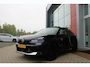 Citroën C4 1.2 Hybrid 145PK AUTOMAAT MAX | PANORAMA SCHUIF/KANTEL DAK | PACK TECHNO: (DRAADLOZE TELEFOONLADER, CAMERA VOOR + ACHTER, DRIVE ASSIST 2, ADAPTIVE CRUISE CONTROL MET STOP & GO, MISTLAMPEN VOOR) | VERWARMBARE VOORRUIT EN STUURWIEL | 18" LICHTMETALEN VELGEN "AMBER BLACK" | AMBIANCE ALCANTARA GREY BEKLEDING: (ELEKTRISCHE STOELVERSTELLING BESTUURDERSSTOEL, IN HOOGTE VERSTELBARE PASSAGIERSSTOEL, ELEKTRISCHE LENDESTEUN VERSTELLING OP VOORSTOELEN, MULTIPOINT MASSAGEFUNCTIE OP VOORSTOELEN) | ECLIPSE BLUE METALLIC | DODEHOE DETECTIE | AUTOMATISCH GROOTLICHT | KEYLESS ENTRY/START | VERKEERSBORDEN HERKENNING | PARKEERSENSOREN VOOR + ACHTER | EXTRA GETINTE ACHTERRUITEN | NAVIGATIE | DRAADLOZE APPLE CARPLAY/ANDROID AUTO | STOEL VERWARMING |