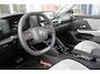 Citroën C4 1.2 Hybrid 145PK AUTOMAAT MAX | PANORAMA SCHUIF/KANTEL DAK | PACK TECHNO: (DRAADLOZE TELEFOONLADER, CAMERA VOOR + ACHTER, DRIVE ASSIST 2, ADAPTIVE CRUISE CONTROL MET STOP & GO, MISTLAMPEN VOOR) | VERWARMBARE VOORRUIT EN STUURWIEL | 18" LICHTMETALEN VELGEN "AMBER BLACK" | AMBIANCE ALCANTARA GREY BEKLEDING: (ELEKTRISCHE STOELVERSTELLING BESTUURDERSSTOEL, IN HOOGTE VERSTELBARE PASSAGIERSSTOEL, ELEKTRISCHE LENDESTEUN VERSTELLING OP VOORSTOELEN, MULTIPOINT MASSAGEFUNCTIE OP VOORSTOELEN) | ECLIPSE BLUE METALLIC | DODEHOE DETECTIE | AUTOMATISCH GROOTLICHT | KEYLESS ENTRY/START | VERKEERSBORDEN HERKENNING | PARKEERSENSOREN VOOR + ACHTER | EXTRA GETINTE ACHTERRUITEN | NAVIGATIE | DRAADLOZE APPLE CARPLAY/ANDROID AUTO | STOEL VERWARMING |