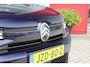 Citroën C4 1.2 Hybrid 145PK AUTOMAAT MAX | PANORAMA SCHUIF/KANTEL DAK | PACK TECHNO: (DRAADLOZE TELEFOONLADER, CAMERA VOOR + ACHTER, DRIVE ASSIST 2, ADAPTIVE CRUISE CONTROL MET STOP & GO, MISTLAMPEN VOOR) | VERWARMBARE VOORRUIT EN STUURWIEL | 18" LICHTMETALEN VELGEN "AMBER BLACK" | AMBIANCE ALCANTARA GREY BEKLEDING: (ELEKTRISCHE STOELVERSTELLING BESTUURDERSSTOEL, IN HOOGTE VERSTELBARE PASSAGIERSSTOEL, ELEKTRISCHE LENDESTEUN VERSTELLING OP VOORSTOELEN, MULTIPOINT MASSAGEFUNCTIE OP VOORSTOELEN) | ECLIPSE BLUE METALLIC | DODEHOE DETECTIE | AUTOMATISCH GROOTLICHT | KEYLESS ENTRY/START | VERKEERSBORDEN HERKENNING | PARKEERSENSOREN VOOR + ACHTER | EXTRA GETINTE ACHTERRUITEN | NAVIGATIE | DRAADLOZE APPLE CARPLAY/ANDROID AUTO | STOEL VERWARMING |