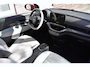 Fiat 500e 42KWh La Prima/ SOH 95%/Panoramadak/Leer/Verwarmde stoelen/Apple car play/JBL Speakers Wij zijn op afspraak geopend! Graag bellen voor uw komst.