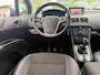 Opel Meriva 1.4 Turbo Cosmo van 2de Eig met trekhaak en parkeersensoren en navigatie en bluetooth en cruise controle en airco