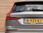 Volvo V60 2.0 B3 Core NL-Auto Panodak / Trekhaak / Camera / Harmen/Kardon / All Season