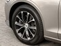 Volvo V60 2.0 B3 Core NL-Auto Panodak / Trekhaak / Camera / Harmen/Kardon / All Season
