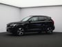 Volvo XC40 2.0 B4 Plus Dark / Trekhaak / Pan. dak / Harman Kardon / 360 camera / Nubuck / Stoel-stuur+voorruitverwarming