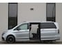 Mercedes-Benz V-klasse 300d / AMG / Exclusive / 7-persoons / Elec Stoelen / Burmester / Nightpakket / Vol Opties / NIEUWSTAAT.
