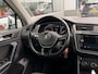 Volkswagen Tiguan 2.0 TSI 4Motion R-LINE 220PK | ACC | Pano | Stoelmassage | 20 inch | Stoel/Stuurverwarming | Achteruitrijcamera | Apple Carplay |