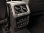 Volkswagen Tiguan 2.0 TSI 4Motion R-LINE 220PK | ACC | Pano | Stoelmassage | 20 inch | Stoel/Stuurverwarming | Achteruitrijcamera | Apple Carplay |