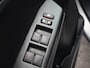 Toyota RAV4 2.5 Hybrid AWD Style | Dealer onderhouden | Rood Leder | Stoelverwarming | Navigatie | Climate Control | Cruise Control Adaptive | Parkeersensoren voor+achter | Elektrische achterklep |