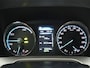 Toyota RAV4 2.5 Hybrid AWD Style | Dealer onderhouden | Rood Leder | Stoelverwarming | Navigatie | Climate Control | Cruise Control Adaptive | Parkeersensoren voor+achter | Elektrische achterklep |