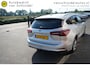 Ford Focus Wagon 1.0 ECOBOOST 155PK HYBRID TITANIUM 1500KG TREKGEWICHT ORIGINEEL NEDERLANDS TREKHAAK FULL LED ANDROID-APPLECARPLAY NAVI CLIMA CRUISE BLUETOOTH PDC V+A 16INCH PRIVACYGLAS ENZ...