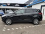 Ford Kuga 1.6 Titanium Plus /Nieuwe apk bij aflevering/CC/Camera/Lm velgen/All season banden/trekhaak/Panoramaraam