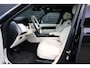 Land Rover Range Rover P550e Autobiography | NP € 198.631,-| Elektrische trekhaak | Koelvak in de midden console | Perlino interieur