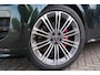 Land Rover Range Rover Sport P460e Dynamic SE | NP € 138.713,- | Britisch Racing Green Wrap | Schuifkanteldak | 23'' | Trekhaak | Softclose
