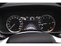 Land Rover Discovery D300 R-Dynamic SE | Zakelijk voordeel. Premium beleving. Grijs kenteken