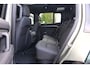 Land Rover Defender 110 P300e 110 X-Dynamic SE | HNP € 124.424,- | 6-Zits | Elec Trekhaak | Mat Groene wrap | Octa Style Velgen