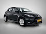Toyota Yaris 1.5 Hybrid 115 Active | BTW voertuig | Apple CarPlay/Android Auto | Cruise Control Adaptive | achteruitrijcamera | Climate Control | Velgen |