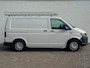 Volkswagen Transporter 2.0 TDI L1H1 Airco Camera Trekhaak Imperiaal Laadruimte betimmering