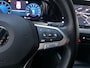 Volkswagen Golf 1.5 TSI Life Camera Sfeerverlichting Navigatie Climate Control