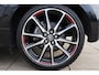 Toyota Yaris 1.5 Hybrid 130 GR SPORT, JBL, Stuur & Stoel verwarming, BSM, Camera!