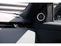 Land Rover Range Rover Evoque 1.5 P270e PHEV AWD Dynamic SE | Black Pack | Schuifkanteldak | 20'' High Gloss wielen
