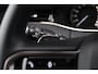 Land Rover Range Rover Evoque P300e R-Dynamic SE | Schuifkanteldak | Black Pack | Meridan Surround |